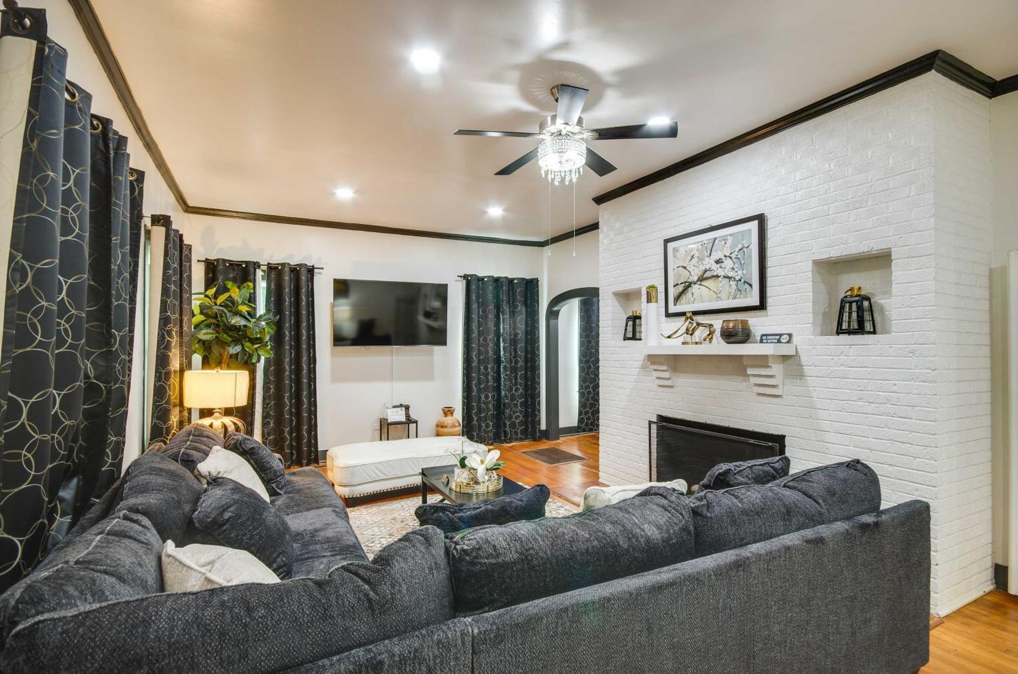 Updated Greenwood Cottage Apt Less Than 1 Mi To Dtwn! ภายนอก รูปภาพ